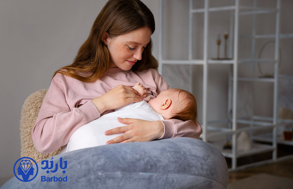 بوتاکس در دوران شیردهی: مزایا، معایب و نکات مهمی که باید بدانید